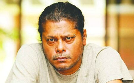 আজ নগরবাউল জেমসের জন্মদিন