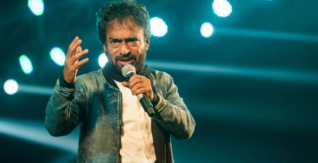 ঢাকায় গান গাইবেন নচিকেতা