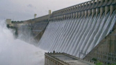 ফারাক্কার ১০৯ গেট খুলে দিলো ভারত