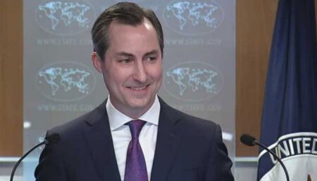 বাংলাদেশ সেনাবাহিনীকে স্যালুট যুক্তরাষ্ট্রের