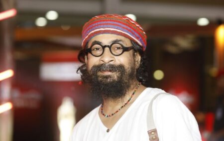 ‘জলের গানের রাহুল আনন্দের বাড়িতে আগুনের সঙ্গে ধর্মের সম্পর্ক নেই’