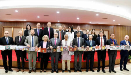 ভিসা সেন্টার দিল্লি থেকে স্থানান্তরের অনুরোধ প্রধান উপদেষ্টার