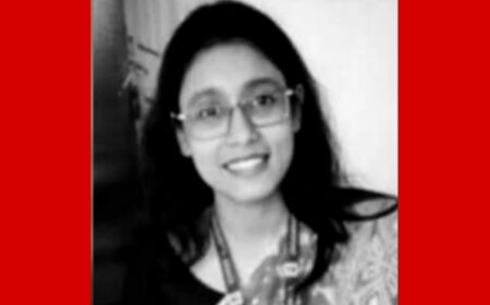 রাজধানীতে মেসে মিলল জবি ছাত্রীর ঝুলন্ত মরদেহ