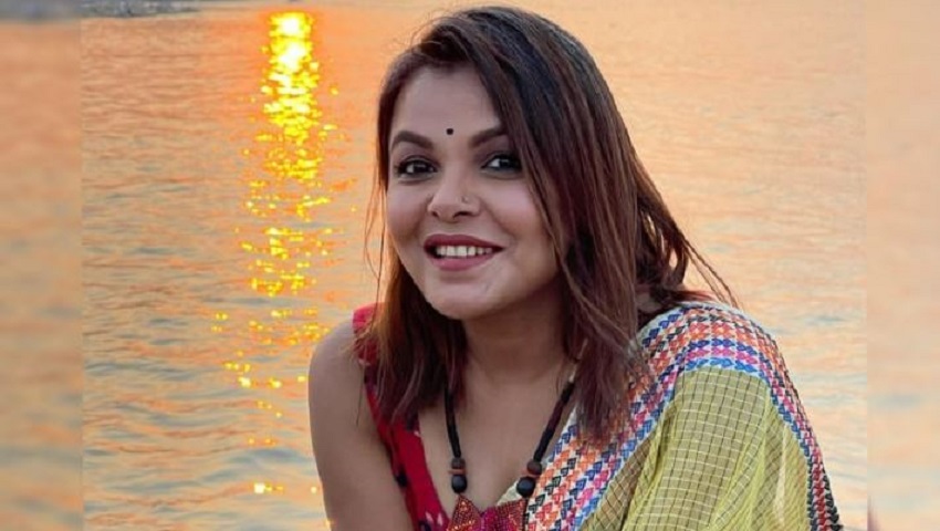 সড়ক দুর্ঘটনার কবলে অভিনেত্রী মেহের আফরোজ শাওন