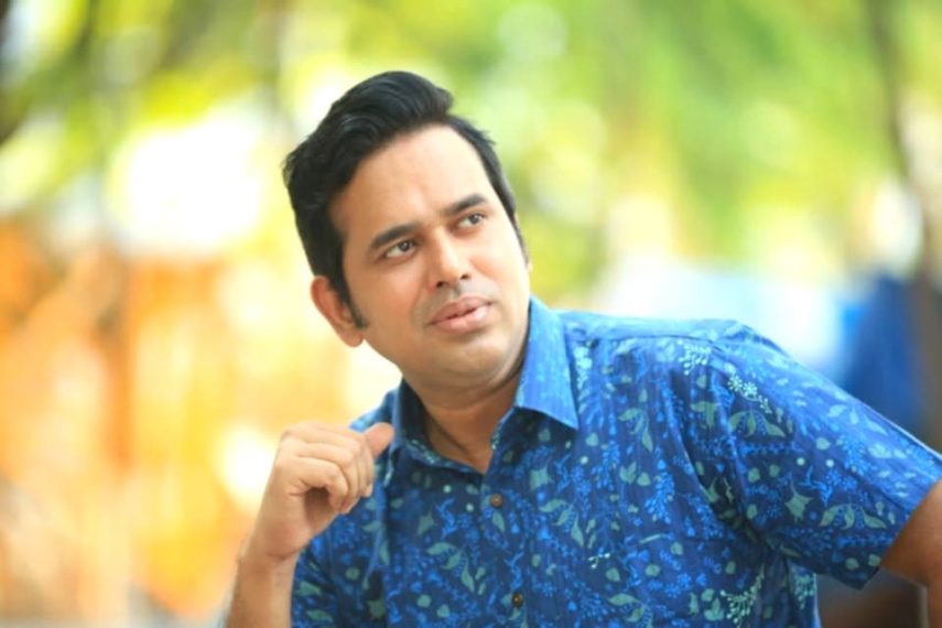 বিশ্বকবি রবীন্দ্রনাথ ঠাকুরের জন্মদিন উপলক্ষ্যে অনুরূপ আইচের গান