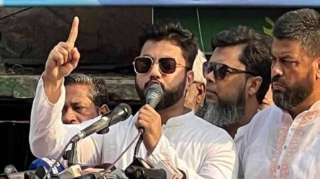 আওয়ামী লীগকে কেবল নিষিদ্ধ করেই থেমে গেলে চলবে না: ইশরাক