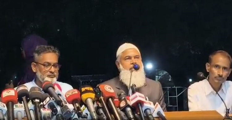 জুলাই ফাউন্ডেশনে নতুন সিইও, শহীদের বাবা বললেন ‘মানি না’