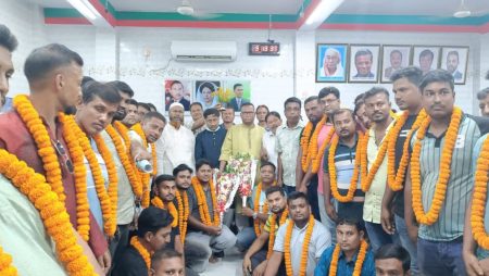 স্বেচ্ছাসেবক দলের যশোরের বাগআঁচড়া শাখার নবগঠিত কমিটির সংবর্ধনা