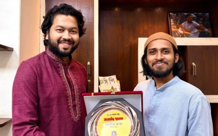 রাকসু জি.এস সালাউদ্দিন আম্মারকে জাতীয় ছাত্র শক্তির সংবর্ধনা