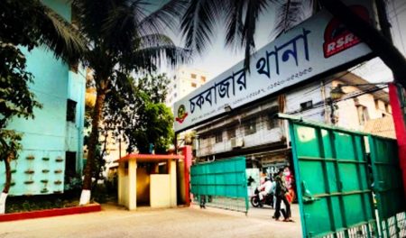 চকবাজার থানায় পুলিশ কর্মকর্তার ঝুলন্ত মরদেহ