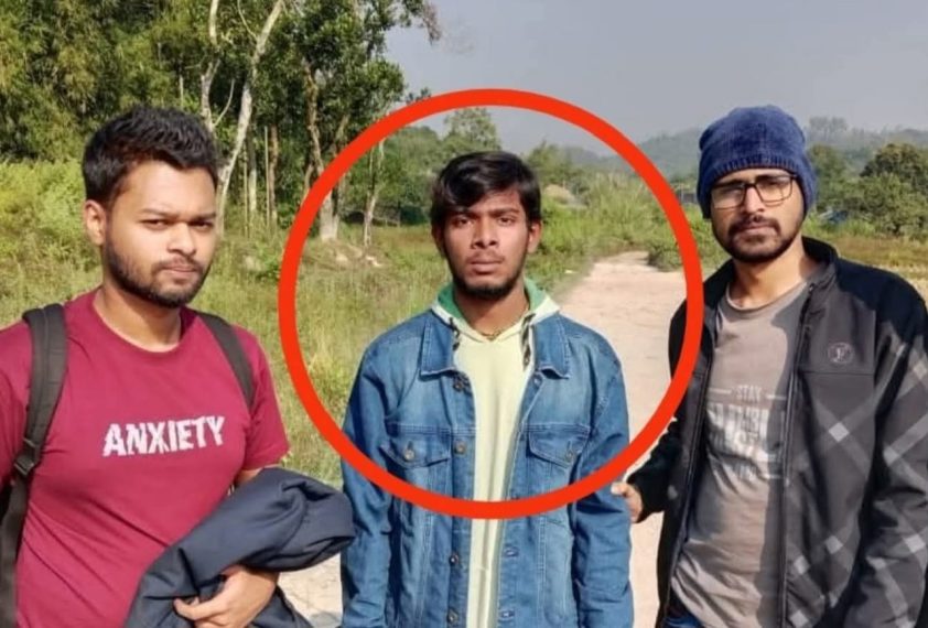 চবি ভুয়া শিক্ষার্থী আটক, প্রেমের সম্পর্ক গড়েছিলো