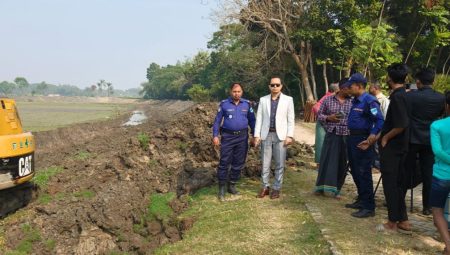 শার্শায় অবৈধভাবে মাটি কাটার দায়ে ৫০ হাজার টাকা জরিমানা