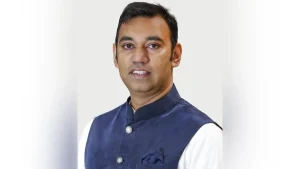 দুদকের অনুসন্ধানে সাবেক এমপি আব্দুল মমিন মন্ডল ও তার পিএস