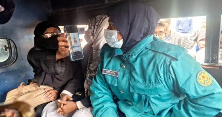 জকসু নির্বাচন: শিবির ভিপি প্রার্থীর স্ত্রীকে হেনস্তার অভিযোগ ছাত্রদলের বিরুদ্ধে