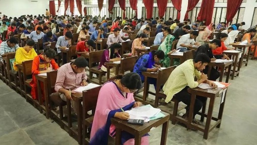 সহকারী শিক্ষক নিয়োগ: পরীক্ষার্থীদের জন্য জরুরি নির্দেশনা