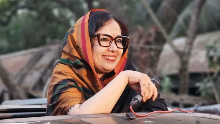 আমার হাঁস, আমার চাষ করা ধানই খাবে: রুমিন ফারহানা