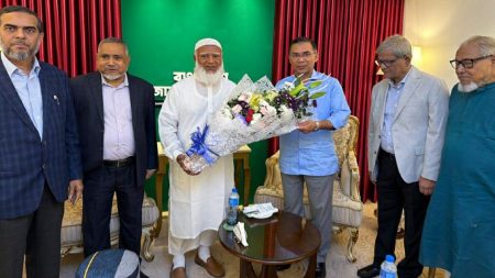 জামায়াত আমির ডা. শফিকুর রহমানের বাসায় তারেক রহমান