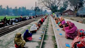 ভালো কাজ করলেই ফ্রিতে ইফতার