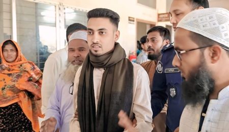 আদালতে আত্মসমর্পণ, জেল হাজতে জিহাদী