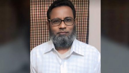 দ্রুতগতির অ্যাম্বুলেন্সে নিহত স্বাস্থ্যকর্মী