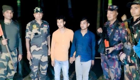 সীমান্তে অভিযান: কুড়িগ্রামে আটক দুই ভারতীয় ফেরত