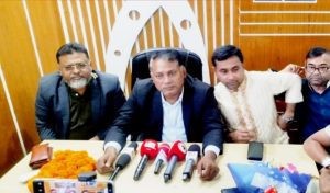 গোপালগঞ্জে তিন আসন জয়ে মন্ত্রীত্বের আশা, স্বাস্থ্য খাতে অগ্রাধিকার ডা. বাবরের