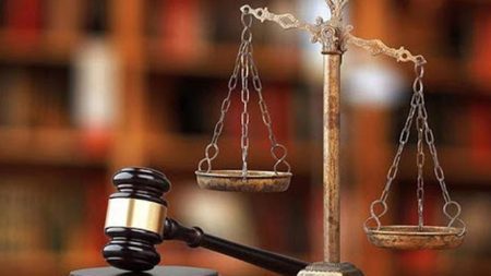 সাবেক ডিআইজি নাজমুল আলমের দেশত্যাগে নিষেধাজ্ঞা