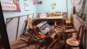 নাটোরে বিএনপি অফিসে হামলা-ভাঙচুরের অভিযোগ আ.লীগ নেতাকর্মীদের বিরুদ্ধে