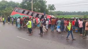 ময়মনসিংহে চতুর্মুখী সংঘর্ষে এক নারী নিহত