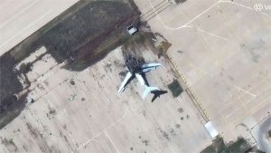 মার্কিন হামলায় ইরানের ত্রাণবাহী বেসামরিক বিমান বিধ্বস্ত