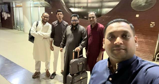 হুমকির মুখে দেশ ছাড়লেন ‘নবীন পাঞ্জাবি’র এমডি নবীন হাশেমি