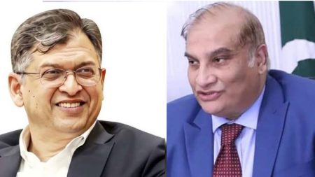 স্বরাষ্ট্রমন্ত্রীর সঙ্গে সাক্ষাৎ করবেন পাকিস্তানের হাইকমিশনার