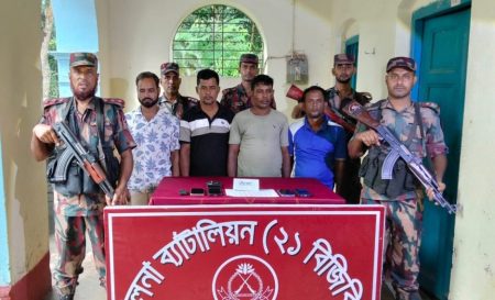যশোর সিমান্তে দুই ইউপি সদস্যসহ চার মাদক কারবারি প্রেপ্তার