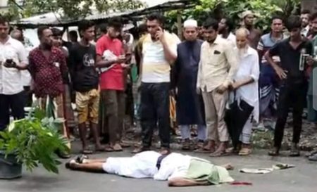 মোংলা-খুলনা মহাসড়কে বাসের ধাক্কায় মোটরসাইকেল আরোহী নিহত
